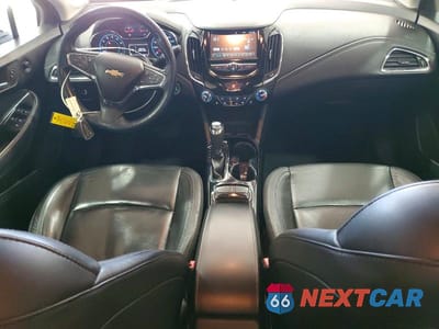 Zdjęcie 8 z 12 samochodu: 2018 CHEVROLET CRUZE PREMIER VIN:1G1BF5SM3J7168303 - miniatura