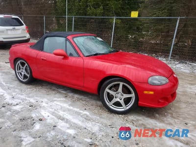 Czwarte zdjęcie samochodu z boku: 2004 MAZDA MX-5 MIATA SPEED VIN:JM1NB354240408244 - miniatura