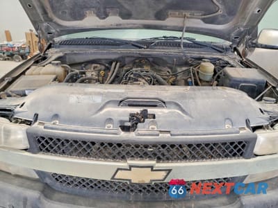 Zdjęcie 11 z 12 samochodu: 2001 CHEVROLET SILVERADO K2500 HEAVY DUTY VIN:1GCHK24U31E192329 - miniatura