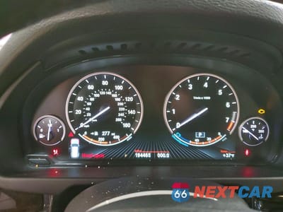 Zdjęcie 9 z 12 samochodu: 2015 BMW X5 XDRIVE35I VIN:5UXKR0C59F0K70292 - miniatura