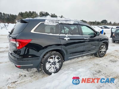 Trzecie zdjęcie samochodu z tyłu: 2019 HONDA PILOT TOURING VIN:5FNYF6H6XKB034285 - miniatura