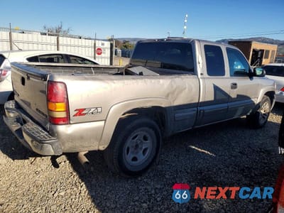 Trzecie zdjęcie samochodu z tyłu: 2000 CHEV SILVERADO VIN:2GCEK19T0Y1397115 - miniatura