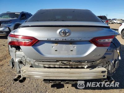 Zdjęcie 6 z 14 samochodu: 2018 TOYOTA CAMRY XSE VIN:4T1B61HK0JU147993 - miniatura