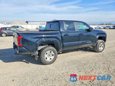 Trzecie zdjęcie samochodu z tyłu: 2024 TOYOTA TACOMA DOUBLE CAB VIN:3TMLB5JN8RM022966 - miniatura