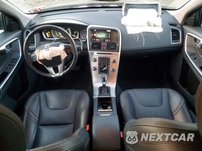 Zdjęcie 8 z 15 samochodu: 2017 VOLVO XC60 T6 DYNAMIC VIN:YV449MRR8H2175111 - miniatura