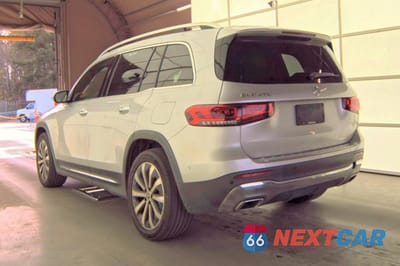 Trzecie zdjęcie samochodu z tyłu: 2022 MERCEDES-BENZ GLB 250 VIN:W1N4M4GB0NW255894 - miniatura