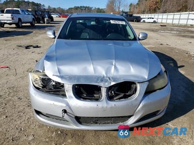 Piąte zdjęcie samochodu w środku: 2009 BMW 328 I SULEV VIN:WBAPH57599NM32279 - miniatura