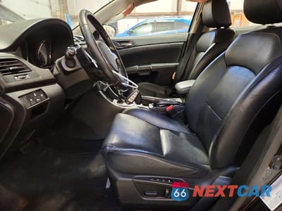 Zdjęcie 7 z 11 samochodu: 2011 SUZUKI KIZASHI SLS VIN:JS2RF9A7XB6110288 - miniatura
