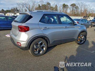 Trzecie zdjęcie samochodu z tyłu: 2025 HYUNDAI VENUE SEL VIN:KMHRC8A35SU409723 - miniatura