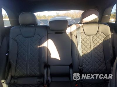 Zdjęcie 10 z 13 samochodu: 2025 AUDI SQ5 PREMIUM PLUS VIN:WA1B4AFY2S2056748 - miniatura