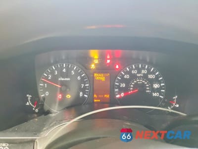 Zdjęcie 9 z 13 samochodu: 2021 NISSAN NV 2500 UTILITY / SERVICE VAN VIN:1N6BF0LY5MN804809 - miniatura