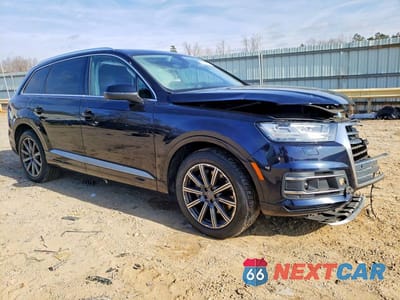 Czwarte zdjęcie samochodu z boku: 2018 AUDI Q7 VIN:WA1LHAF75JD010849 - miniatura