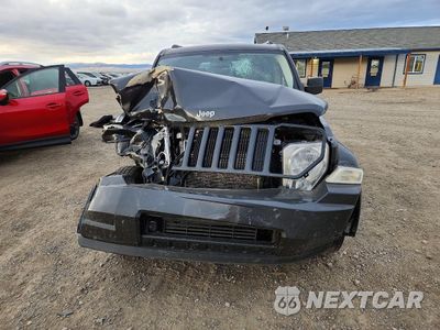 Piąte zdjęcie samochodu w środku: 2010 JEEP LIBERTY SPORT VIN:1J4PN2GK1AW163154 - miniatura