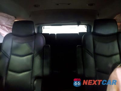 Zdjęcie 10 z 12 samochodu: 2018 CADILLAC ESCALADE PREMIUM LUXURY VIN:1GYS4CKJ8JR188150 - miniatura