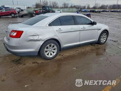 Trzecie zdjęcie samochodu z tyłu: 2010 FORD TAURUS SE VIN:1FAHP2DW8AG111791 - miniatura
