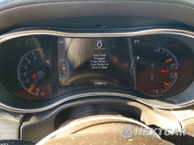 Zdjęcie 9 z 14 samochodu: 2015 JEEP GRAND CHEROKEE OVERLAND VIN:1C4RJFCGXFC171894 - miniatura
