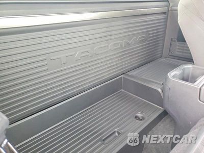 Zdjęcie 10 z 11 samochodu: 2025 TOYOTA TACOMA XTRACAB VIN:3TYJDAHNXST030545 - miniatura