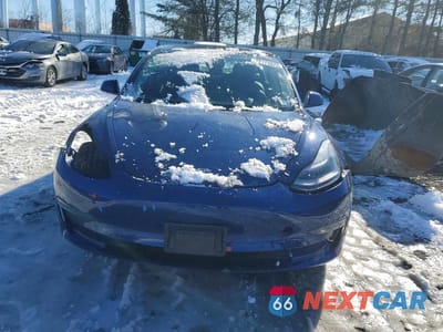 Piąte zdjęcie samochodu w środku: 2022 TESLA MODEL 3 VIN:5YJ3E1EB7NF103407 - miniatura