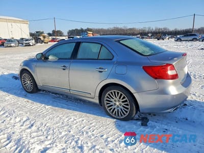Drugie zdjęcie samochodu z przodu: 2010 SUZUKI KIZASHI SLS VIN:JS2RE9A78A6100568 - miniatura