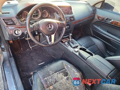 Zdjęcie 8 z 12 samochodu: 2013 MERCEDES-BENZ E 350 VIN:WDDKK5KF6DF200228 - miniatura