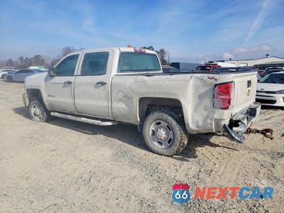 Drugie zdjęcie samochodu z przodu: 2017 CHEVROLET SILVERADO K2500 HEAVY DUTY VIN:1GC1KUEG2HF230918 - miniatura