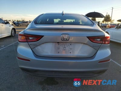 Zdjęcie 6 z 11 samochodu: 2020 HONDA INSIGHT EX VIN:19XZE4F50LE001843 - miniatura