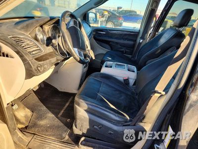 Zdjęcie 7 z 13 samochodu: 2016 CHRYSLER TOWN & COUNTRY TOURING VIN:2C4RC1BG0GR284390 - miniatura
