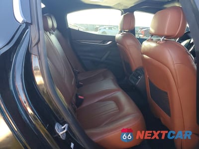 Zdjęcie 10 z 12 samochodu: 2014 MASERATI GHIBLI S VIN:ZAM57RTA7E1088679 - miniatura