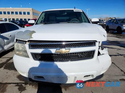 Piąte zdjęcie samochodu w środku: 2008 CHEVROLET SUBURBAN K1500 LS VIN:3GNFK16328G208732 - miniatura