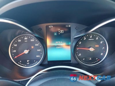 Zdjęcie 9 z 11 samochodu: 2019 MERCEDES-BENZ C 300 4MATIC VIN:55SWF8EB7KU305628 - miniatura