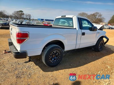 Trzecie zdjęcie samochodu z tyłu: 2014 FORD F150 VIN:1FTMF1CM5EFA98886 - miniatura