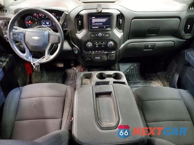 Zdjęcie 8 z 11 samochodu: 2024 CHEVROLET SILVERADO K3500 VIN:1GC5YSE72RF335965 - miniatura