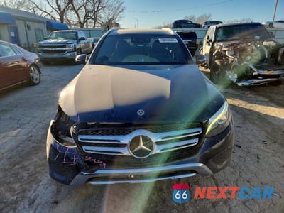 Piąte zdjęcie samochodu w środku: 2019 MERCEDES-BENZ GLC 300 4MATIC VIN:WDC0G4KB9KV166342 - miniatura