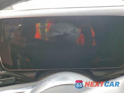 Zdjęcie 9 z 12 samochodu: 2025 MERCEDES-BENZ GLC 300 VIN:W1NKM4GBXSF317904 - miniatura