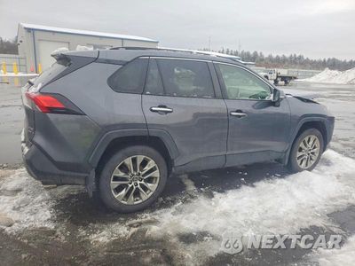 Trzecie zdjęcie samochodu z tyłu: 2019 TOYOTA RAV4 LIMITED VIN:JTMN1RFV5KD503965 - miniatura