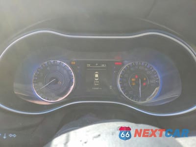 Zdjęcie 9 z 12 samochodu: 2015 CHRYSLER 200 LIMITED VIN:1C3CCCAB6FN704628 - miniatura