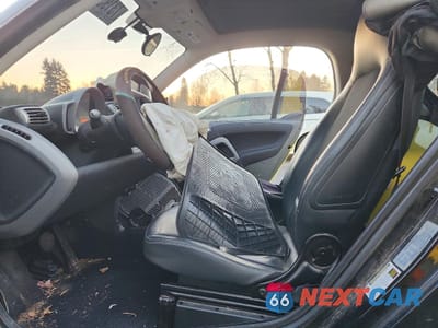 Zdjęcie 7 z 13 samochodu: 2008 SMART FORTWO PURE VIN:WMEEJ31X38K206477 - miniatura