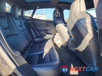 Zdjęcie 10 z 13 samochodu: 2018 TESLA MODEL S VIN:5YJSA1E22JF276687 - miniatura