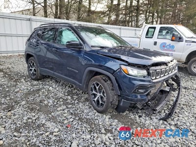 Czwarte zdjęcie samochodu z boku: 2024 JEEP COMPASS LIMITED VIN:3C4NJDCN1RT172748 - miniatura