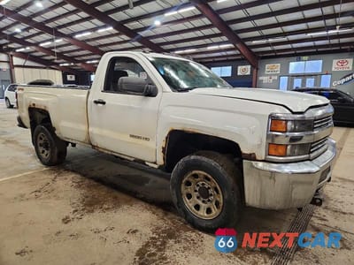 Czwarte zdjęcie samochodu z boku: 2016 CHEVROLET SILVERADO K2500 HEAVY DUTY VIN:1GC0KUEG0GZ400914 - miniatura