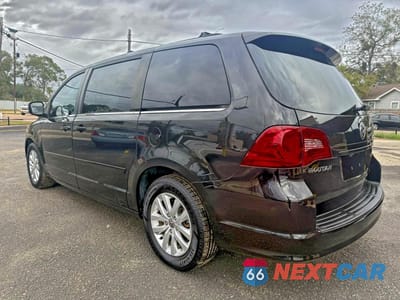 Trzecie zdjęcie samochodu z tyłu: 2012 VOLKSWAGEN ROUTAN SE VIN:2C4RVABG5CR354258 - miniatura