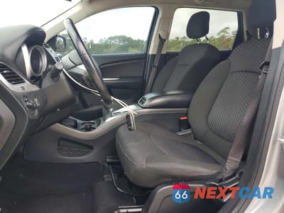 Zdjęcie 7 z 14 samochodu: 2019 DODGE JOURNEY SE VIN:3C4PDCBBXKT864742 - miniatura