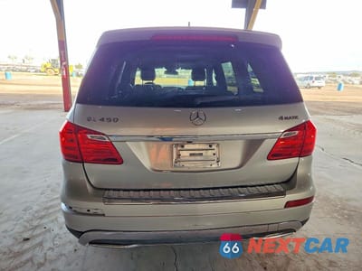 Zdjęcie 6 z 12 samochodu: 2015 MERCEDES-BENZ GL 450 4MATIC VIN:4JGDF6EE2FA457947 - miniatura