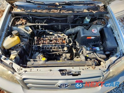 Zdjęcie 12 z 13 samochodu: 2005 TOYOTA HIGHLANDER VIN:JTEGD21A750129488 - miniatura