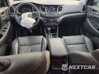 Zdjęcie 8 z 14 samochodu: 2018 HYUNDAI TUCSON SEL VIN:KM8J33A44JU710121 - miniatura