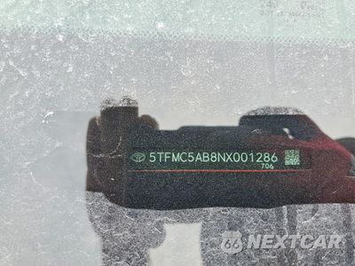 Zdjęcie 12 z 12 samochodu: 2022 TOYOTA TUNDRA VIN:5TFMC5AB8NX001286 - miniatura