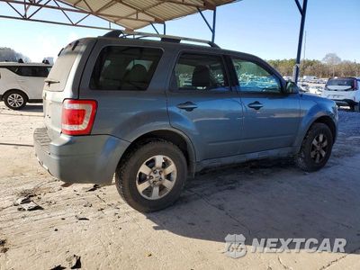 Trzecie zdjęcie samochodu z tyłu: 2010 FORD ESCAPE LIMITED VIN:1FMCU0E75AKA80260 - miniatura