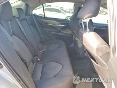 Zdjęcie 10 z 12 samochodu: 2021 TOYOTA CAMRY LE VIN:4T1C11AK7MU462307 - miniatura