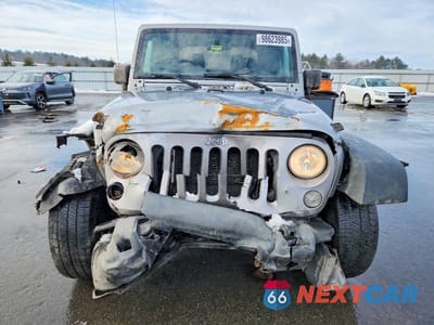 Piąte zdjęcie samochodu w środku: 2017 JEEP WRANGLER SPORT VIN:1C4AJWAG5HL754568 - miniatura