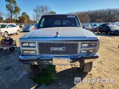 Piąte zdjęcie samochodu w środku: 1991 GMC SUBURBAN V25 CONVENTIONAL VIN:1GKGV26K5MF504314 - miniatura